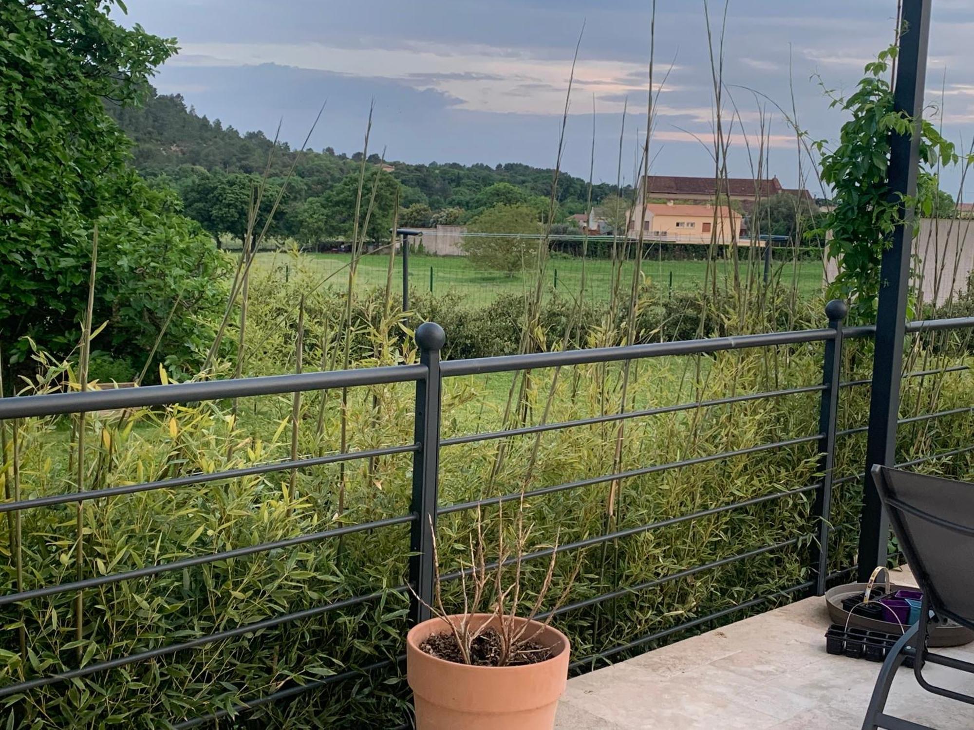 La Bergerie Appartement Domessargues Buitenkant foto