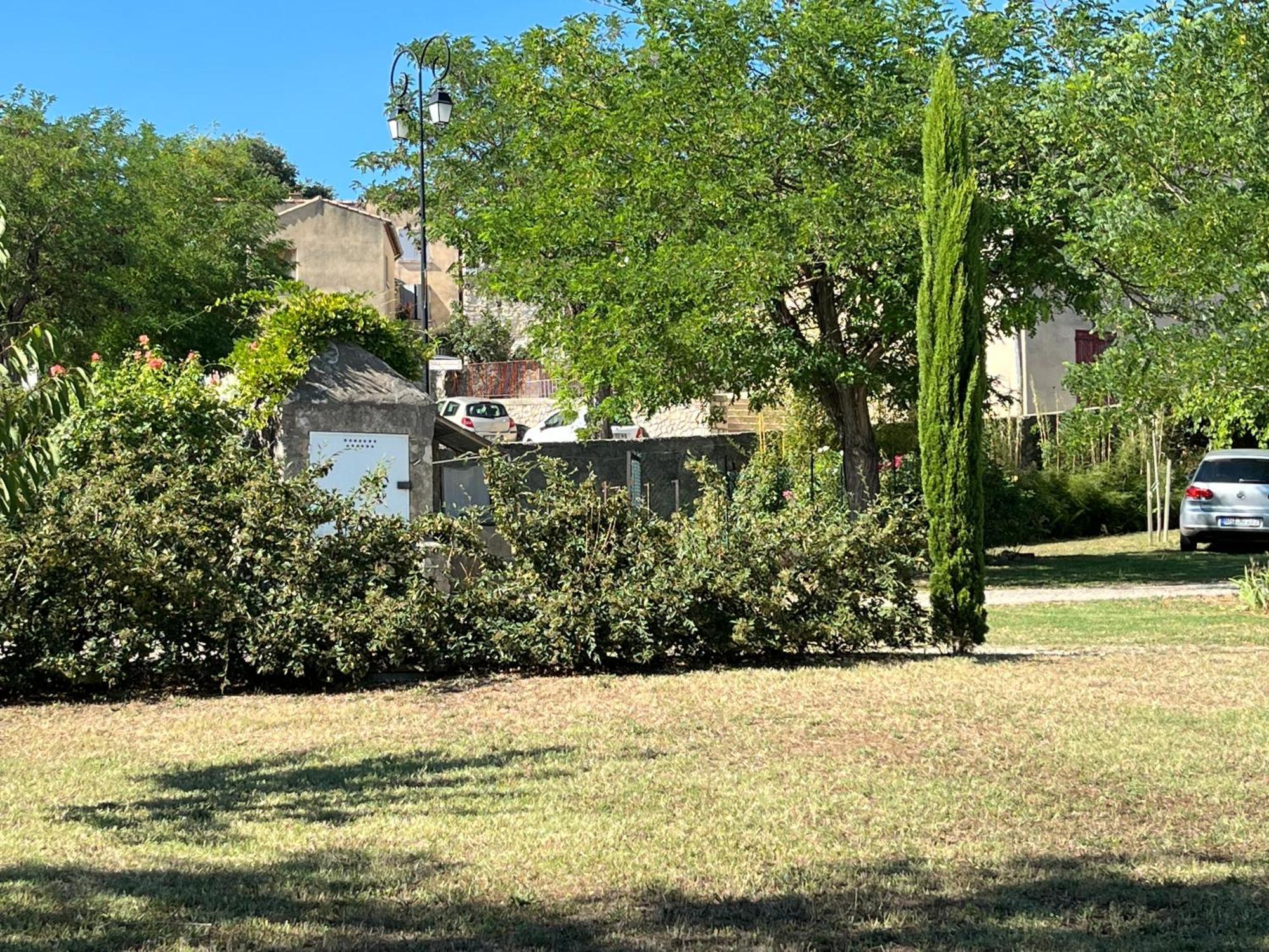 La Bergerie Appartement Domessargues Buitenkant foto