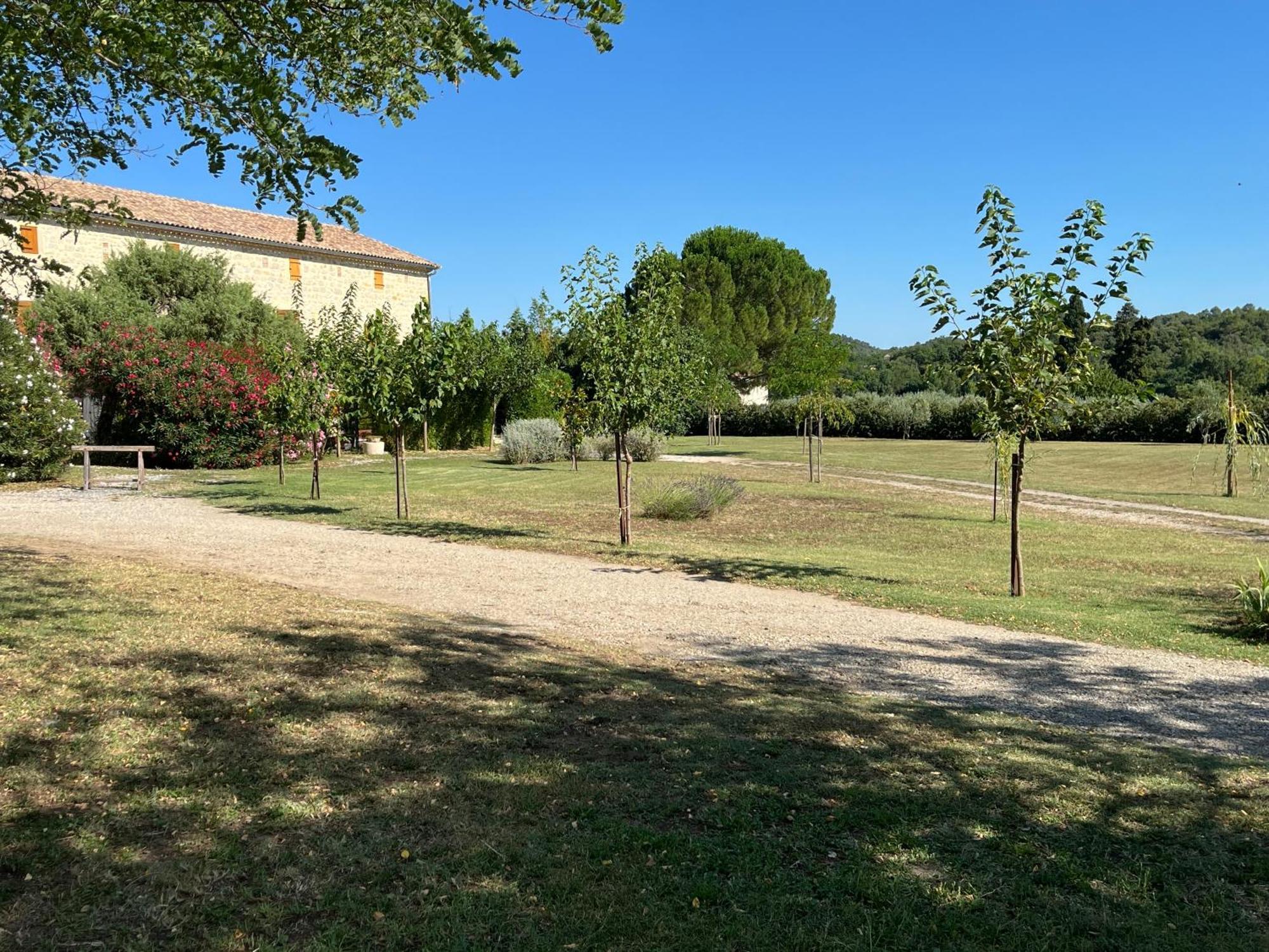 La Bergerie Appartement Domessargues Buitenkant foto