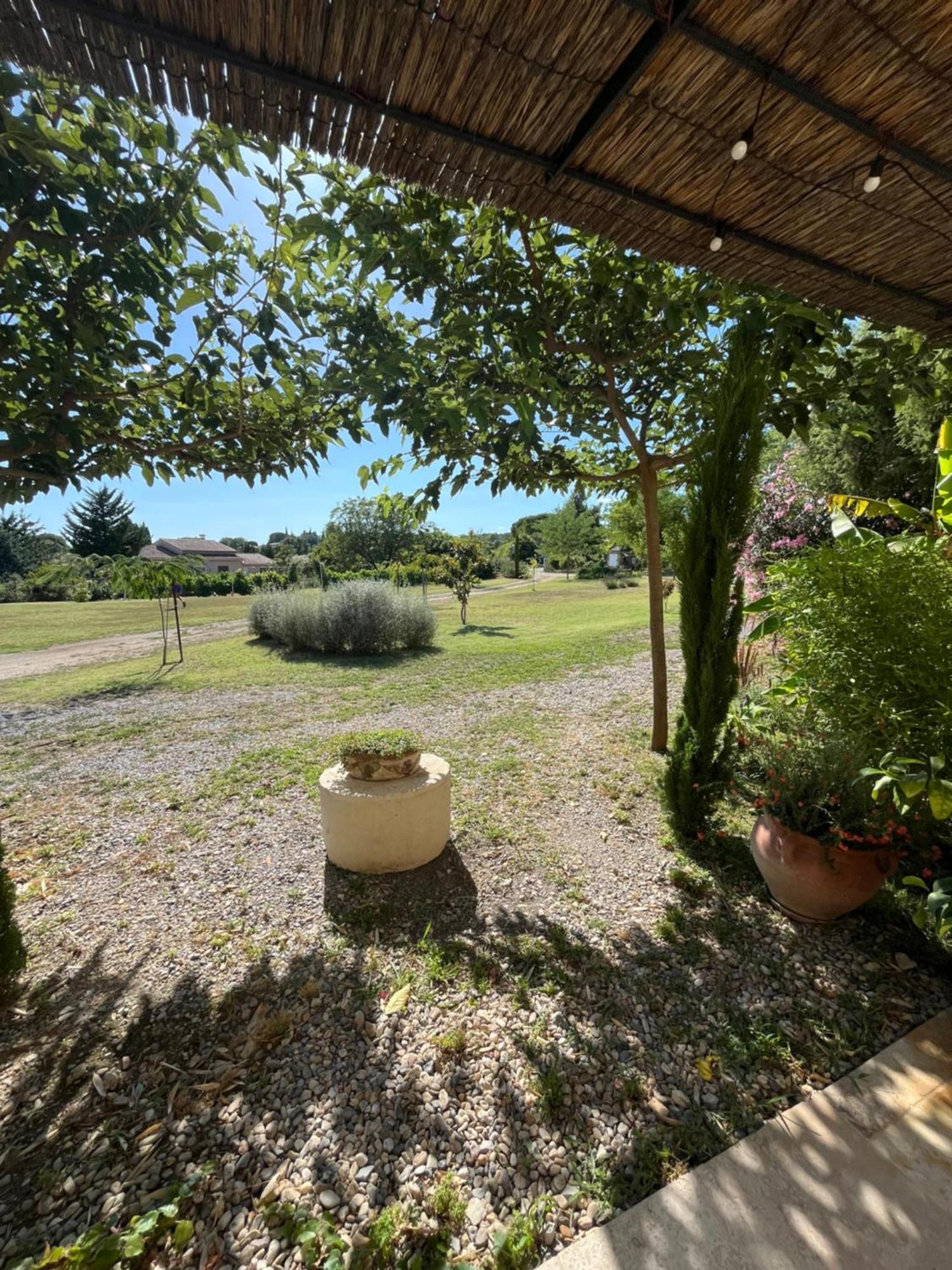 La Bergerie Appartement Domessargues Buitenkant foto